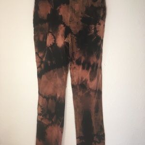 [SOLD] One of a kind bleached jeans